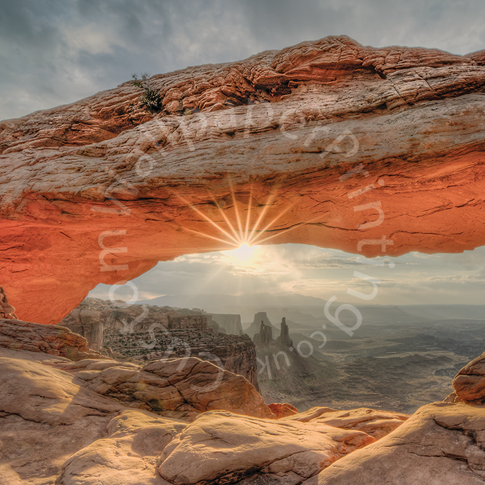 Mesa_Arch_sunburst-CWP